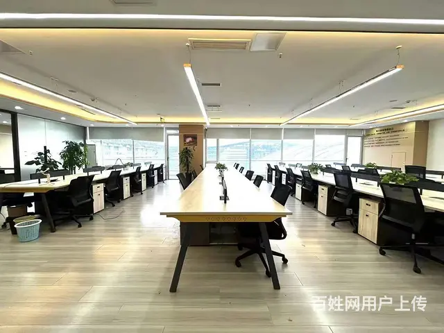 环球跃层出租！10隔间54工位紧邻SKP招商大魔方！还价就租 - 图片 3