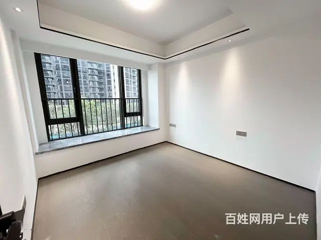 港珠澳大桥入口旁 绿景玺悦湾北区 4室2卫 142平 精装修 - 图片 5