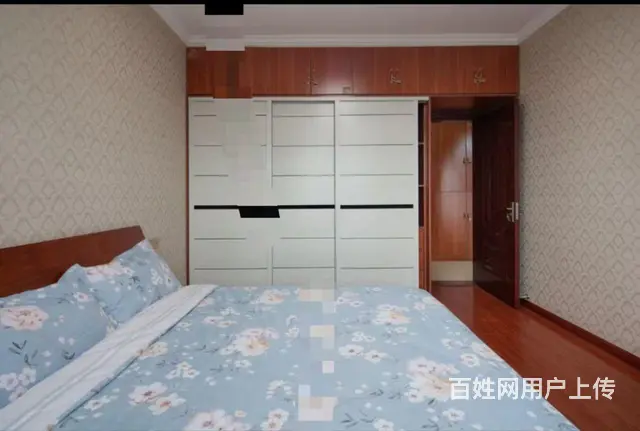 金梅花园北区3室精装房出租 - 图片 1
