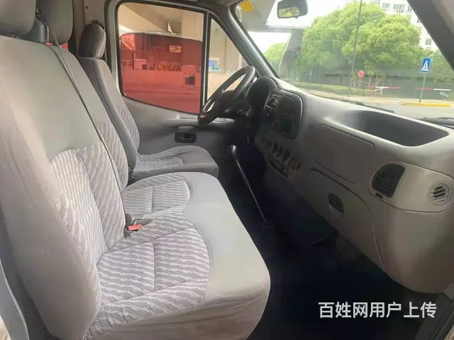 2013年4月上牌的福特全顺，短轴中顶，6座小型客 - 图片 4