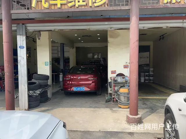 主干道三间门面加楼上五间出租 - 图片 2