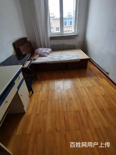 园丁小区 普通住宅1厅 简单装修步梯6楼 - 图片 1