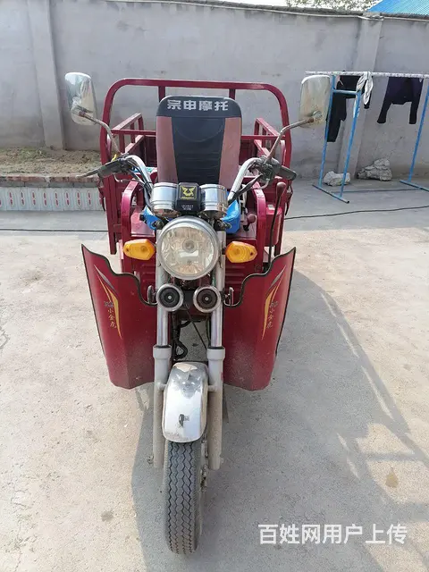 三轮摩托车 - 图片 1