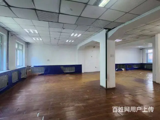 房主直租 道里福同街杨楚珊中学对面276平米临街门市 - 图片 2