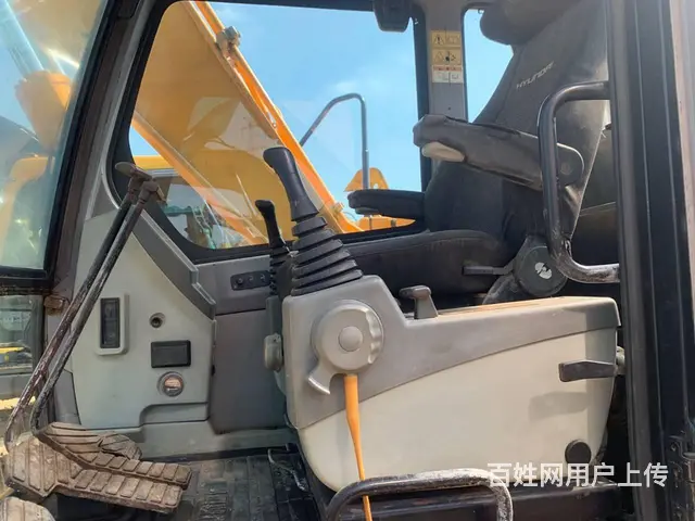 二手挖掘机现代150-7，现代二手挖掘机，价格不高 - 图片 3
