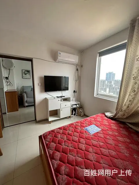 利时广场附近1室1厅带阳台天然气烧饭居家装修拎包入住随时可看 - 图片 1