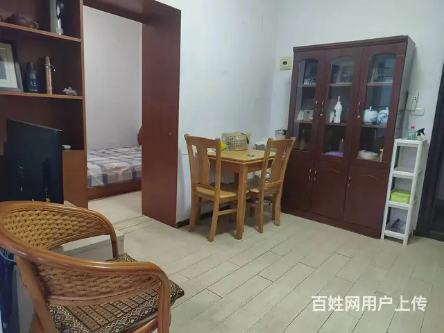 地铁房馨都雅园 中等装修6楼 双阳台 天然气 对口实验中学 - 图片 3