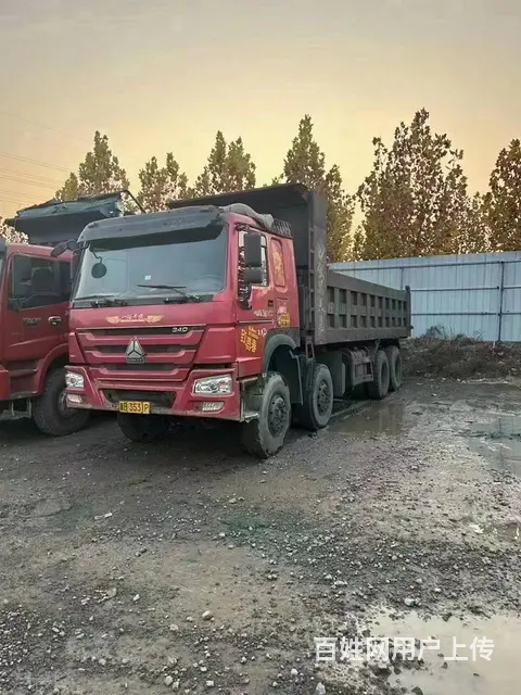 个人一手15年国四豪沃7.6米自卸车 价格便宜 - 图片 1