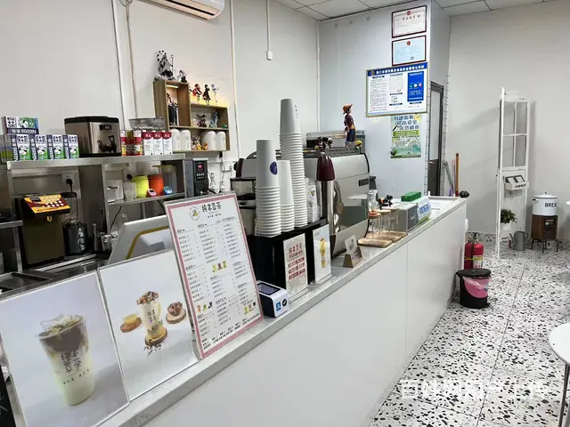 （51旺铺推荐）龙昆南三横路临街品牌水吧40平转让 - 图片 6