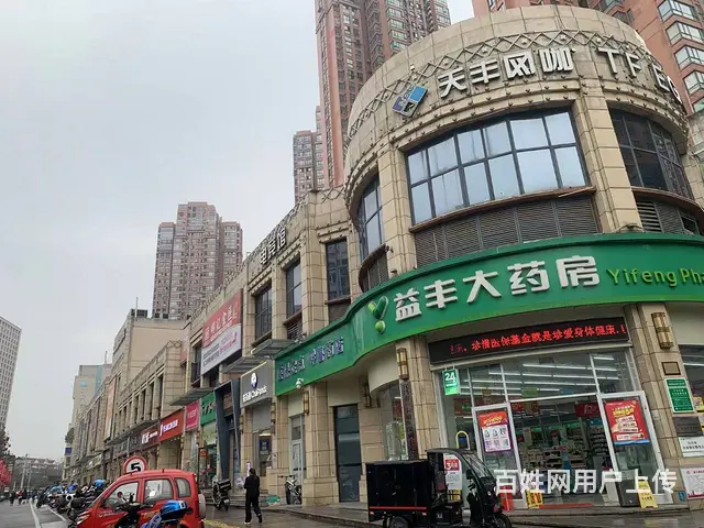 五一广场桔城路78平双门头店铺出租 - 图片 4