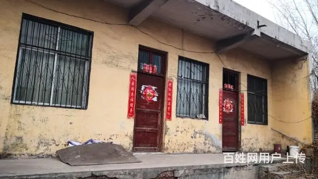 鹤山区三矿附近自建房对外出租 - 图片