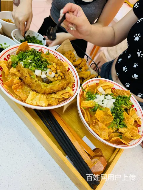 位于太阳城商业街营业中品牌螺粉餐饮旺铺整体转让 - 图片 5