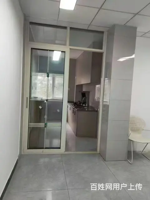 房东直租！东塔路2楼100平店铺出租！适合做美容，养生等！ - 图片 5