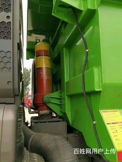 库存新车 重汽豪瀚渣土车 国五 5.6米U型大箱 - 图片 5