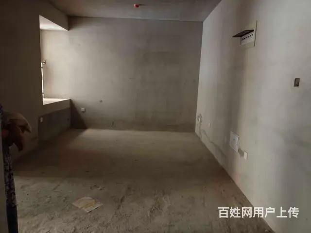 上村佳苑带平台，二室一厅 - 图片 1