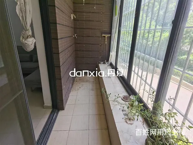龙池 圣.地亚哥 精装2房 东南 带小露台 配套全拎包住 - 图片 8