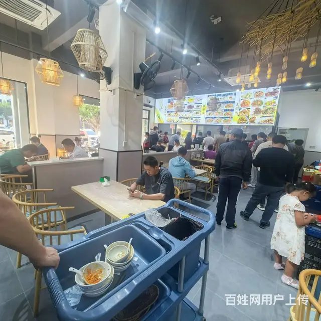 （51旺铺推荐）榆亚路200平餐饮店转让（网枝村旁） - 图片 6