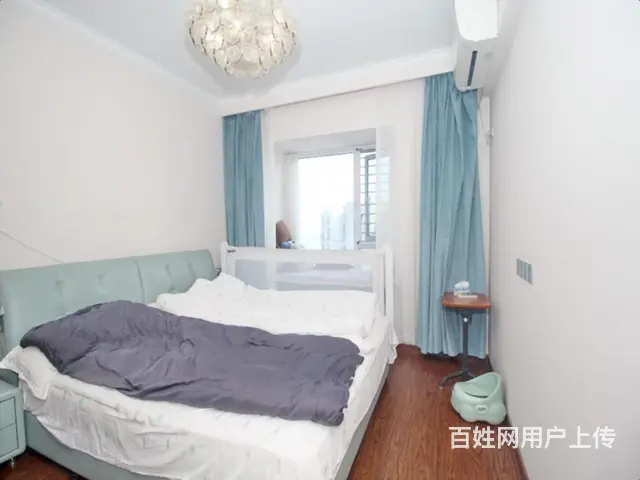 送车位 火车东站旁双阳台 自住精装 保养好 拎包入住 - 图片 2
