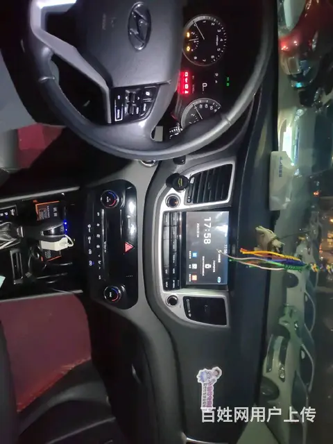 现代 途胜 2015款 1.6T 双离合 GLS 两驱智能型 - 图片 9