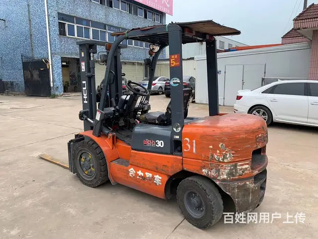 合力3吨自动挡柴油二手叉车 带中钢侧移可进集装箱 - 图片 1