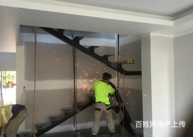 吉林松原资质公司招木工瓦工水电工电焊工铲车司机包吃 - 图片 5