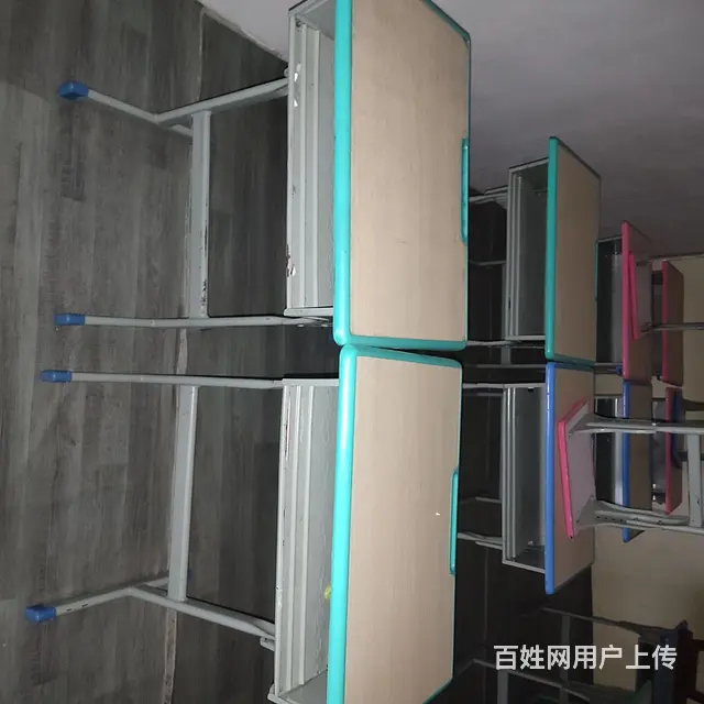 午托部多余的桌椅出售 - 图片