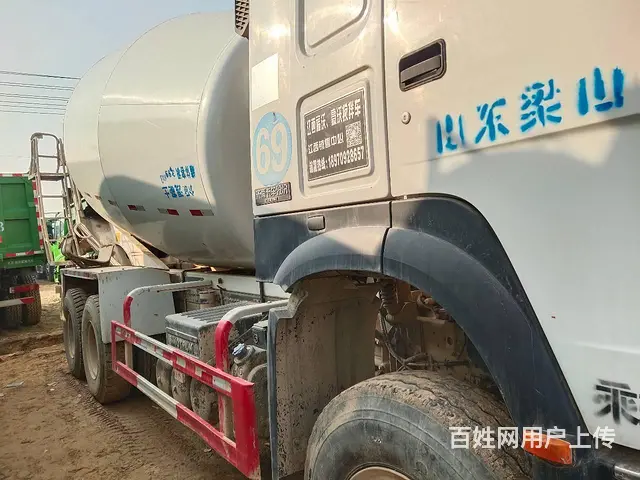 定西特价国五二手豪沃后八轮搅拌车16方 原版车况 - 图片 6