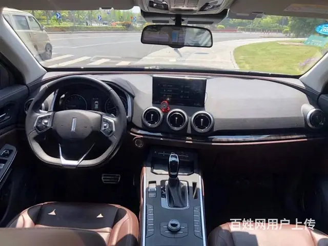WEY VV5 2019款 2.0T 双离合 两驱升级款超豪 - 图片 6