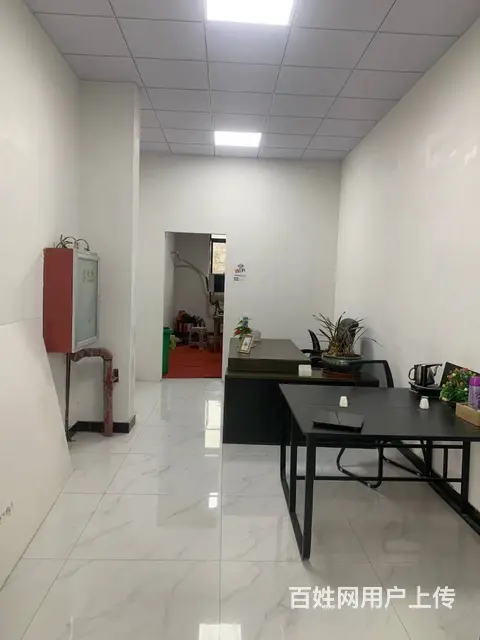 （易转介绍） 东阳沿街好位置大人流店铺转让适合各种行业 - 图片 6