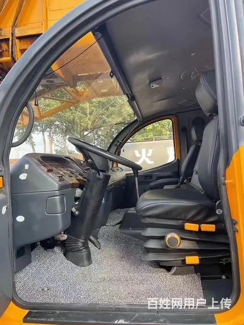 二手吊车50吨中联吊车 - 图片 5