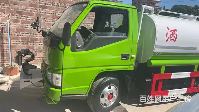 6方洒水车出售、实表47000公里带全新电动水炮 - 图片 4