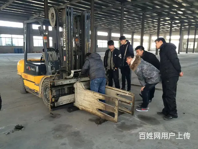 建湖哪里有学叉车怎么收费来盐城东方教育培训 - 图片 1