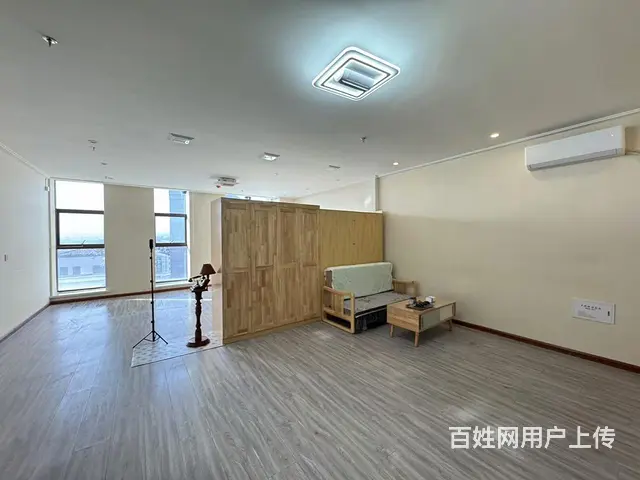天马时代广场电梯8楼，108平，精装修，屋里很干净， - 图片 4