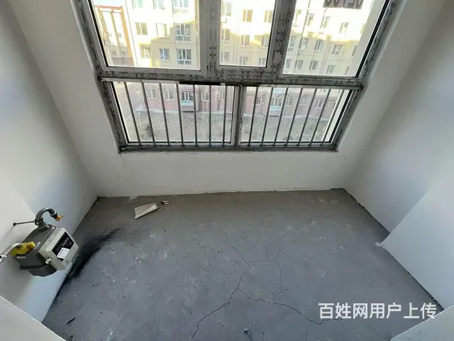 滨河南小区四楼66平方米 - 图片 1