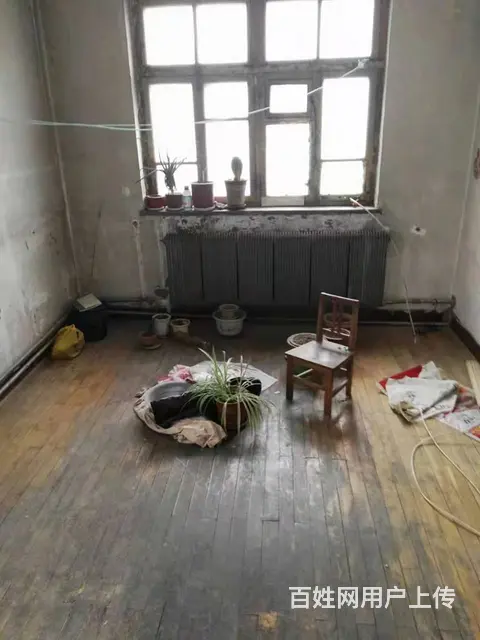 玉屏二社区(和平-砂山) 普通住宅1厅 简单装修 - 图片 3