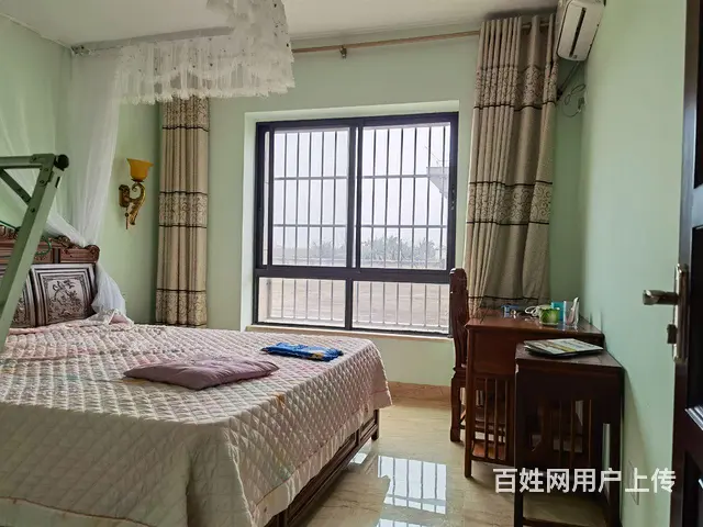 和风江岸小区大套间出租 - 图片 3