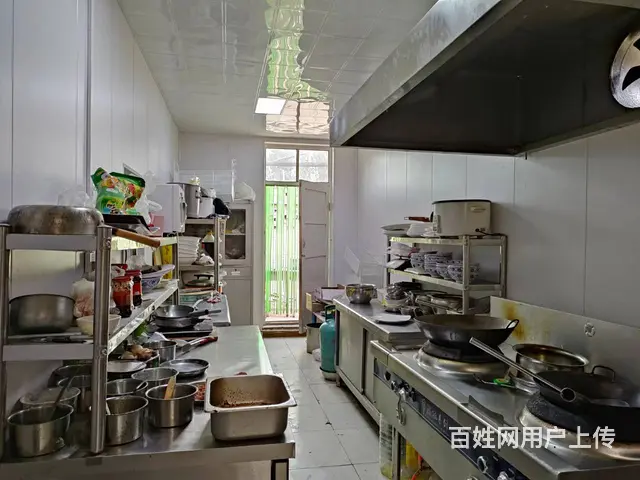 B个人一火车站九中大门口餐饮店转让 - 图片 7