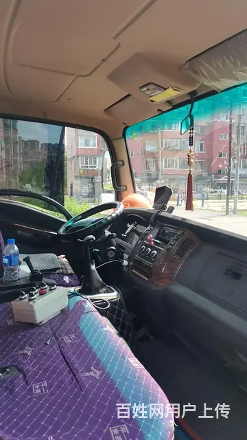 勾臂垃圾车 - 图片 2