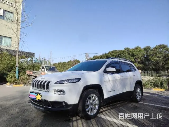 Jeep 自由光 2017款 2.0 手自一体 优越版 - 图片 1