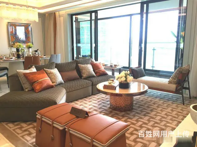 横琴 金融中心 华发广场 三房到四房 朝南 拥有全 - 图片 1
