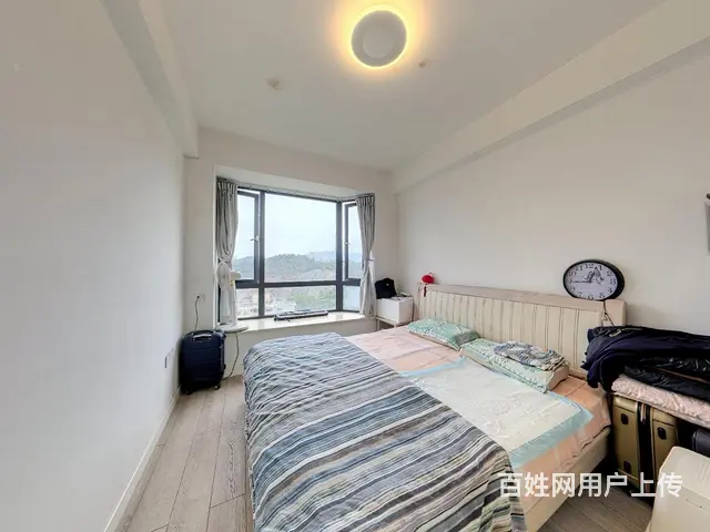 拱北情侣南路海景房，次新装修房子保养好，空间舒适。 - 图片 8