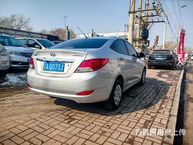 现代瑞纳 - 图片 4