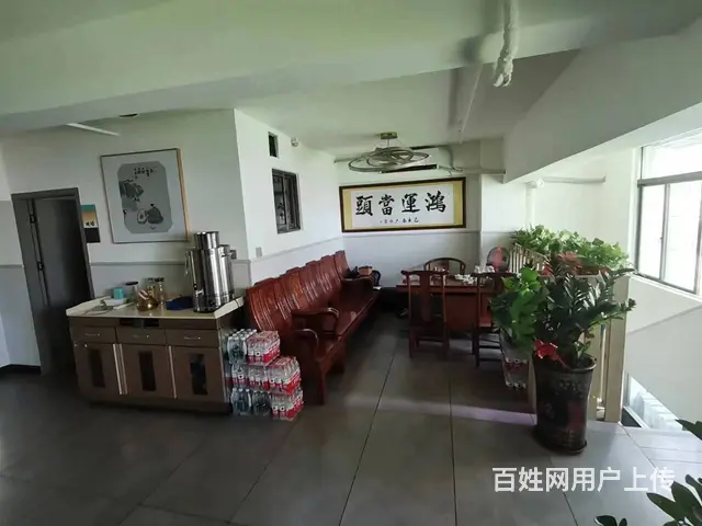 （51旺铺推荐）三叶西路240平餐饮店转让 - 图片 9