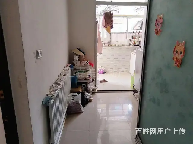 凤翔路，南向单间，老式装修，1楼带院带储藏间 - 图片 2