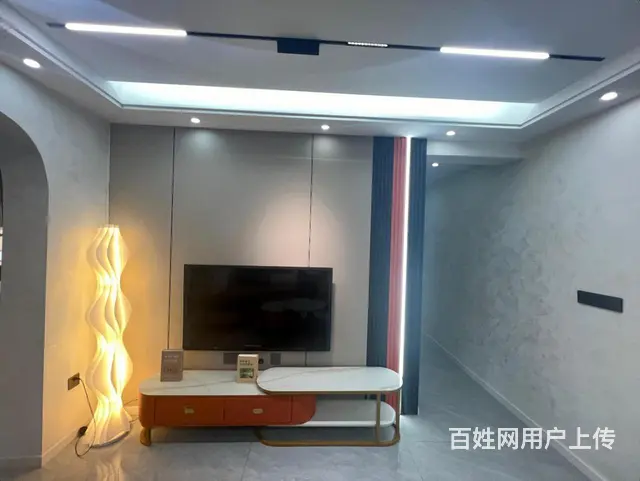 瑞丰新城105平四室两厅两卫全新精装修59.8万打包出售 - 图片 5