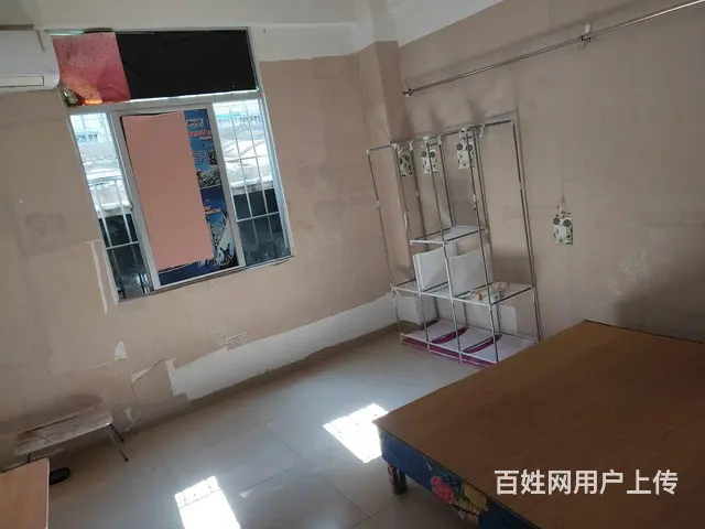 博爱商城斜对面园内里，空气流通采光良好，缺点没地方停放电动车 - 图片 6