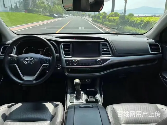 丰田 汉兰达 2019款 2.0T 手自一体 四驱豪华版7座 - 图片 4