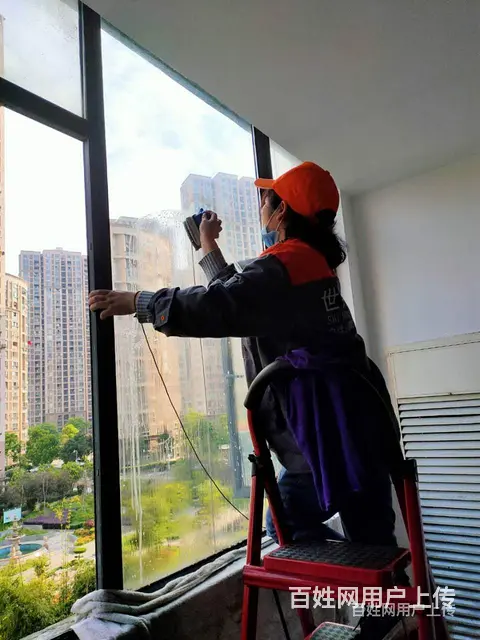 瑞昌赛湖新城家庭小时工开荒保洁专业擦玻璃疏通下水道 - 图片 1