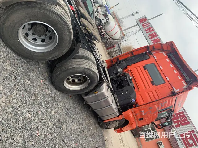 重汽汕德卡 SITRAK C7H 牵引车 国5 - 图片 2