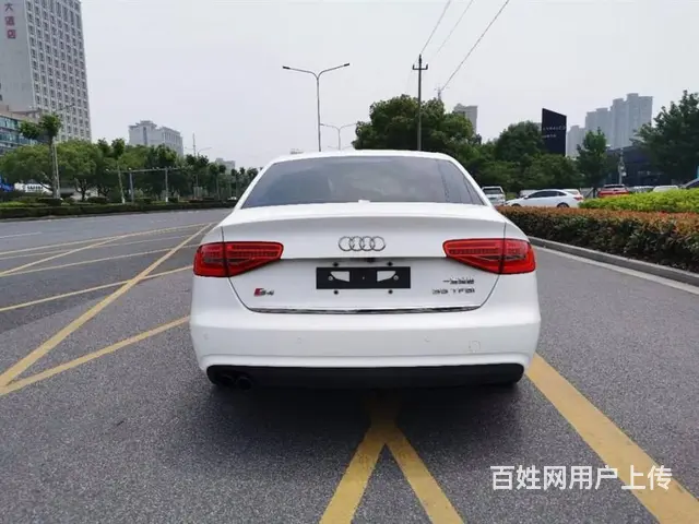 奥迪A4 2013款 A4L 2.0TFSI 无级 35TF - 图片 7